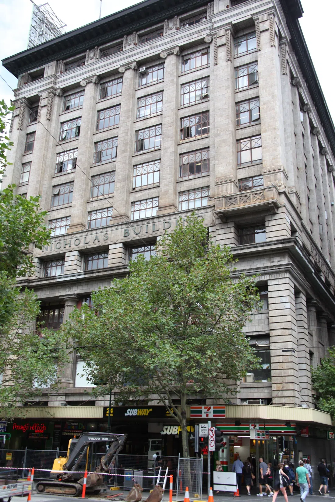 Cathedral Arcade & the Nicholas Building, Melbourne