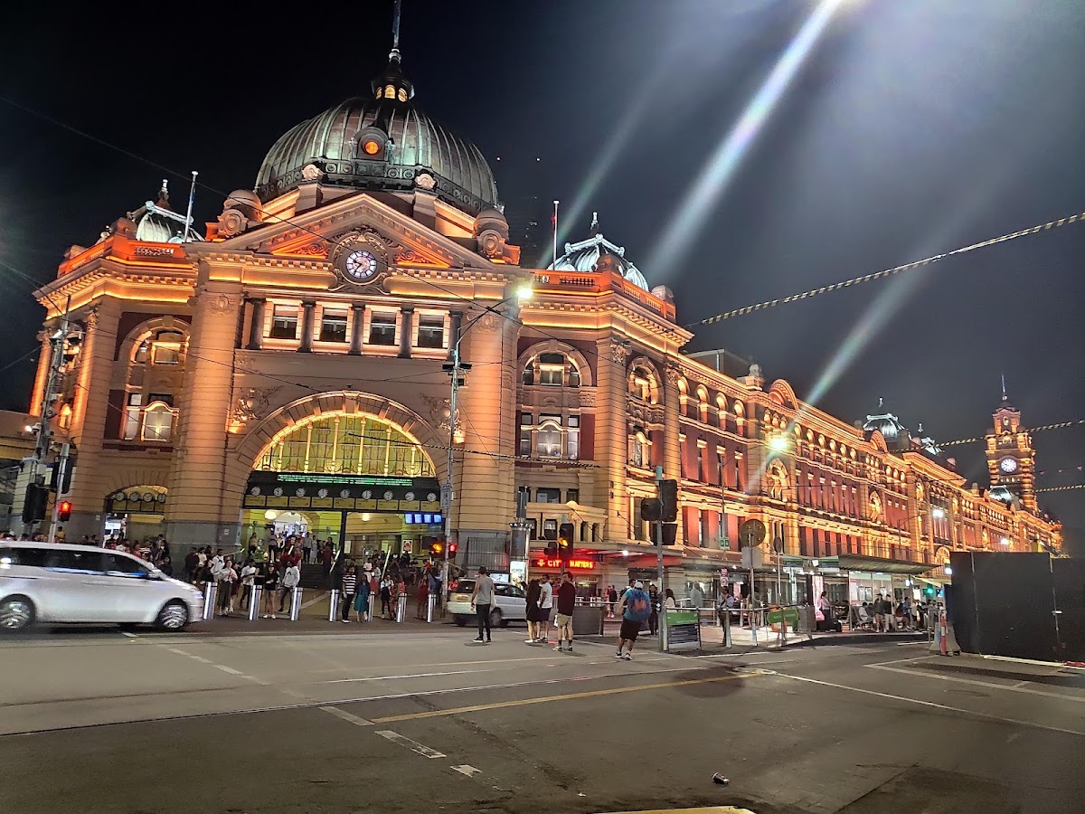 Flinders Street Station — photo 4
